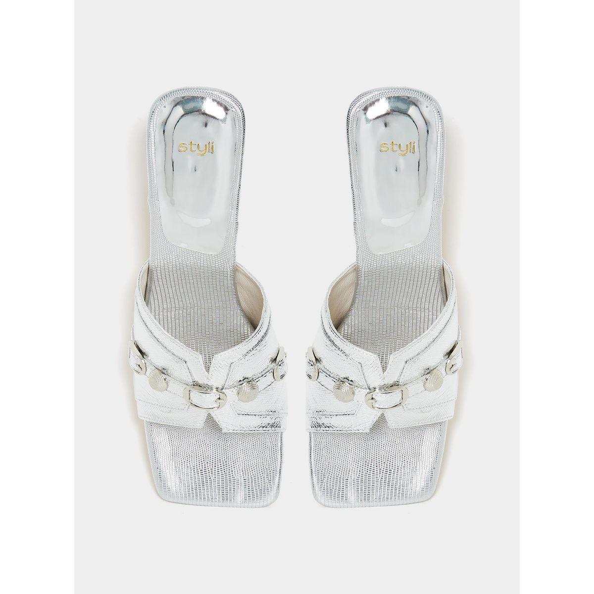 Styli Metallic Buckle Embellished Mid Heel Sandal-women-shoes-heels-image-5