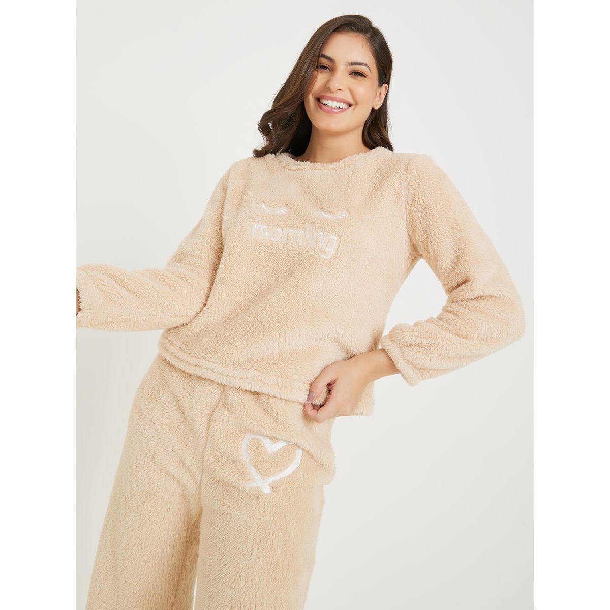 Styli Unwind Heart Embroidery Fleece Cuff Top & Cuff Pyjama Set-women-clothing-nightwear-pyjamas-longsets-image-3