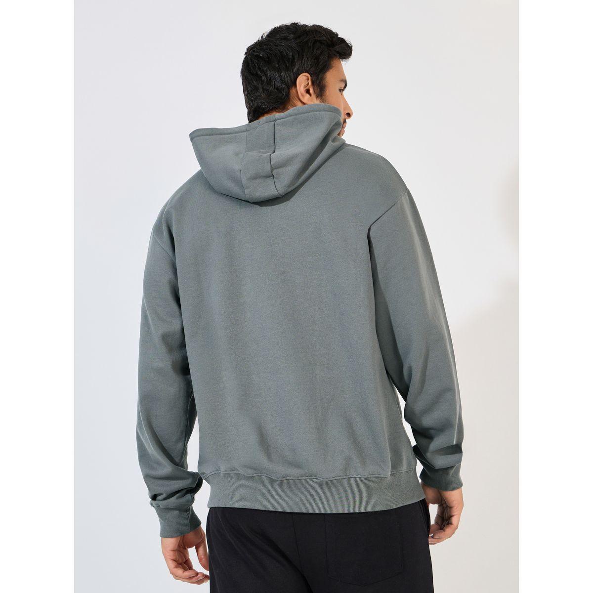 هودي فليس بقصة مريحة وياقة دائرية-men-winterwear-hoodiesandsweatshirts-image-4