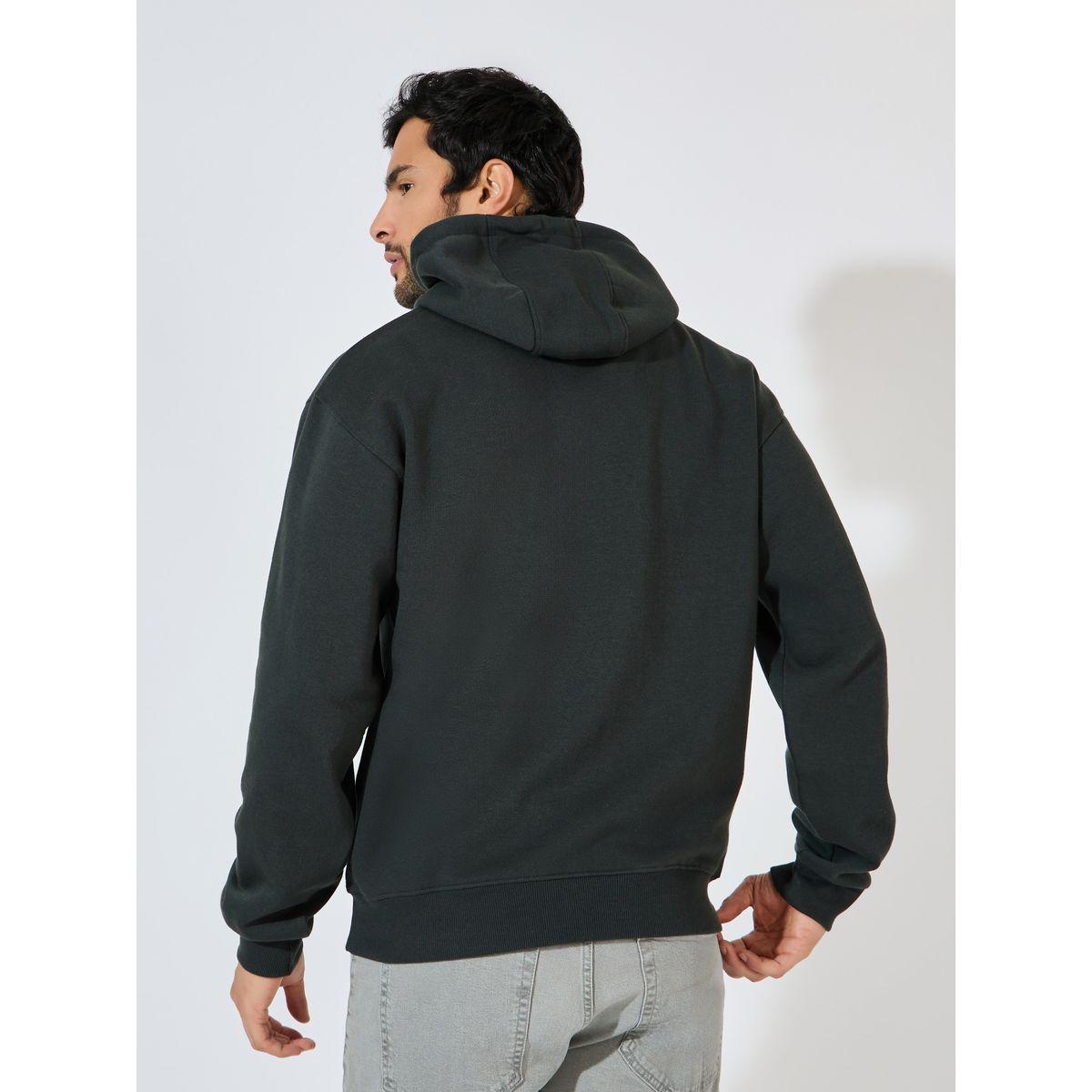 هودي فليس بقصة مريحة وجيوب كانجارو-men-winterwear-hoodiesandsweatshirts-image-4