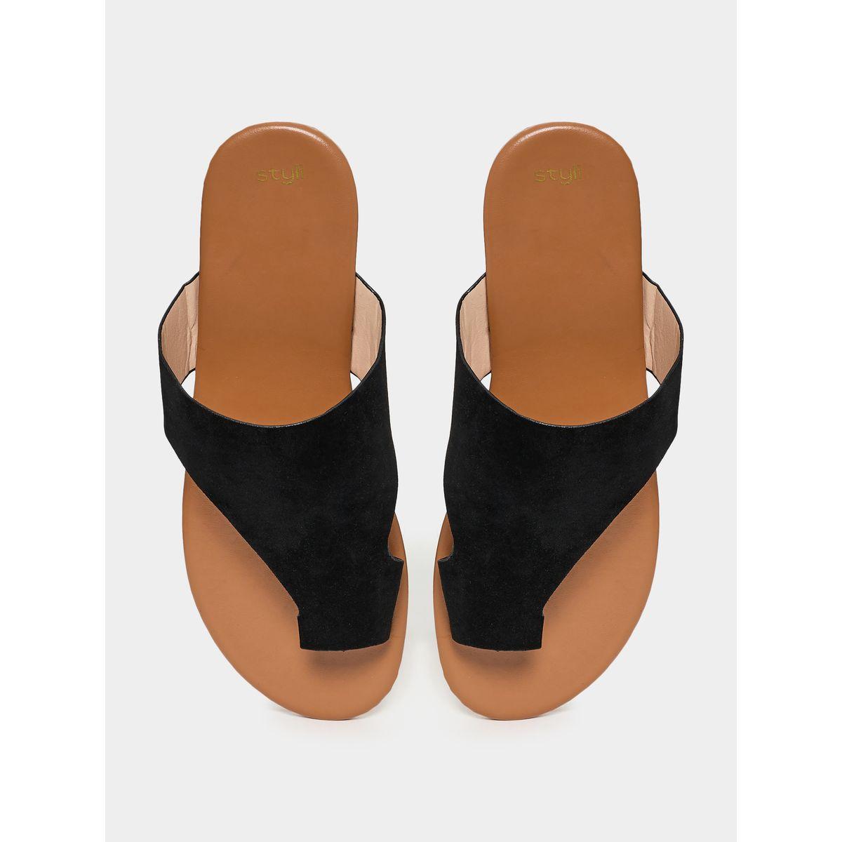Styli Solid Toe Detail Flat Sandal-women-shoes-sandals-flats-image-5