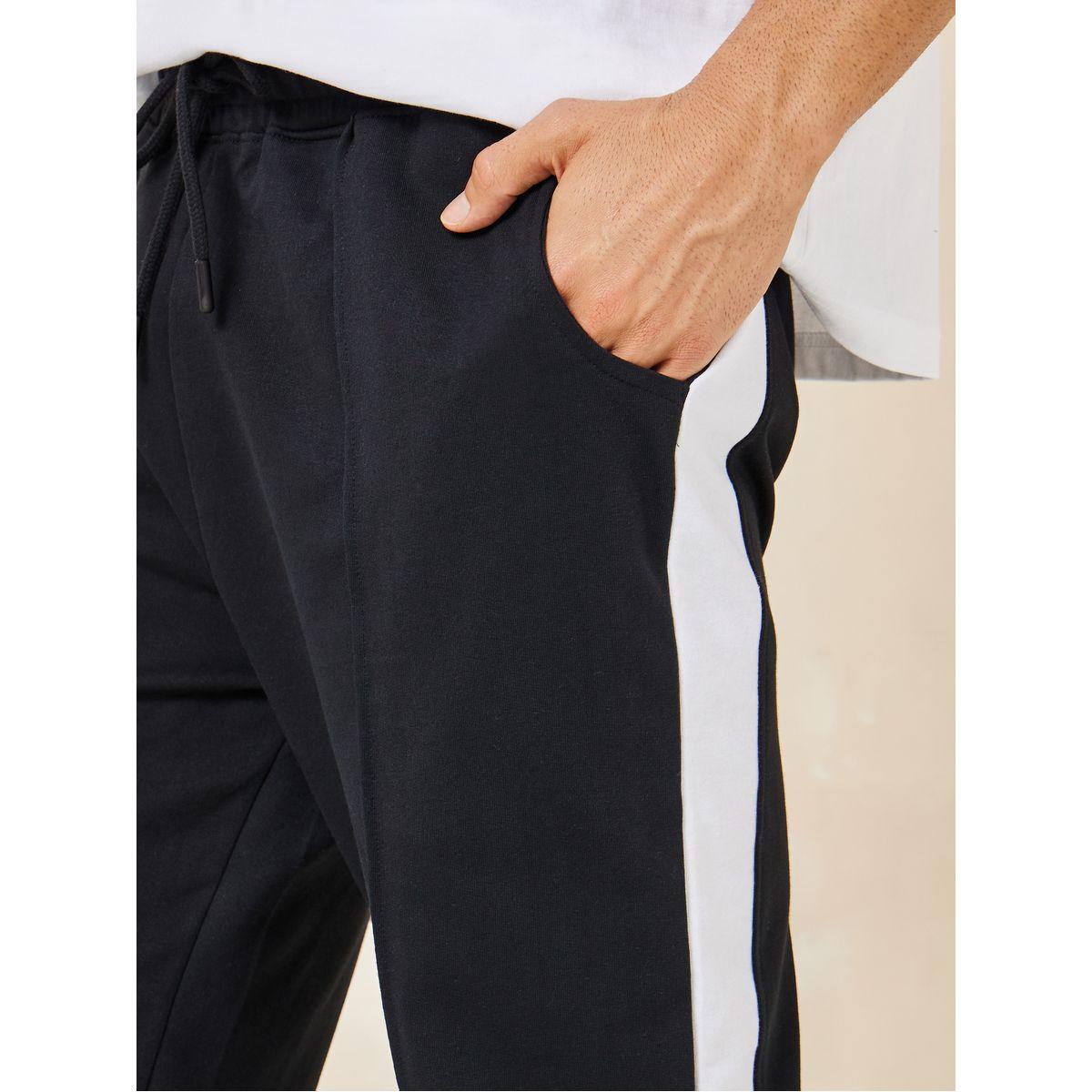 جوغر بقصة مستقيمة وحزوز-men-clothing-bottoms-joggers-image-3