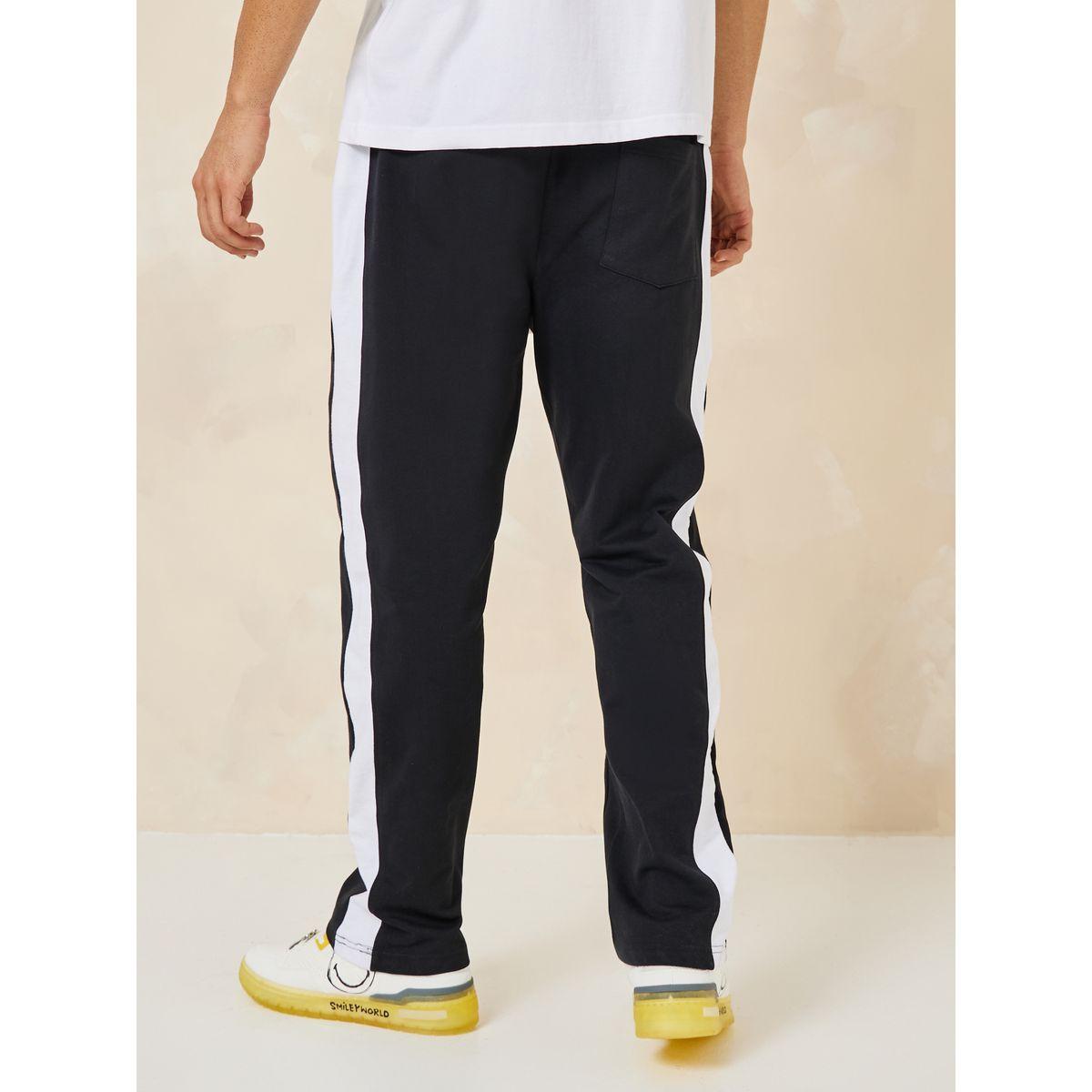جوغر بقصة مستقيمة وحزوز-men-clothing-bottoms-joggers-image-4