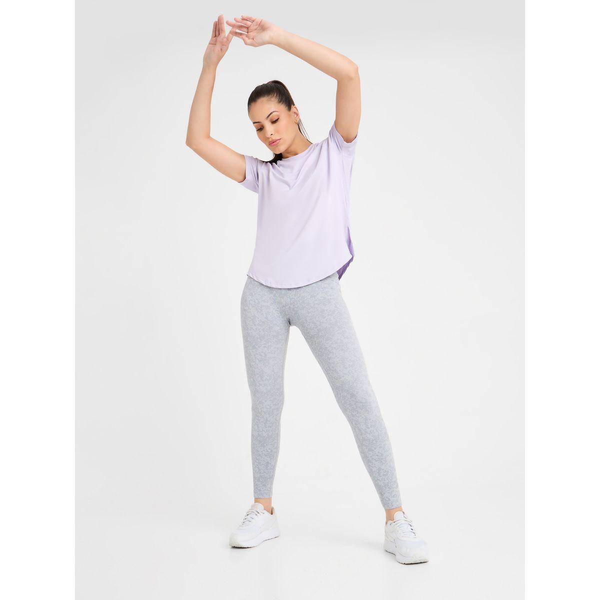 Styli Active Textured Peep Back Single Side Slit Top-women-clothing-sportswearandactivewear-tshirtsandvests-image-2