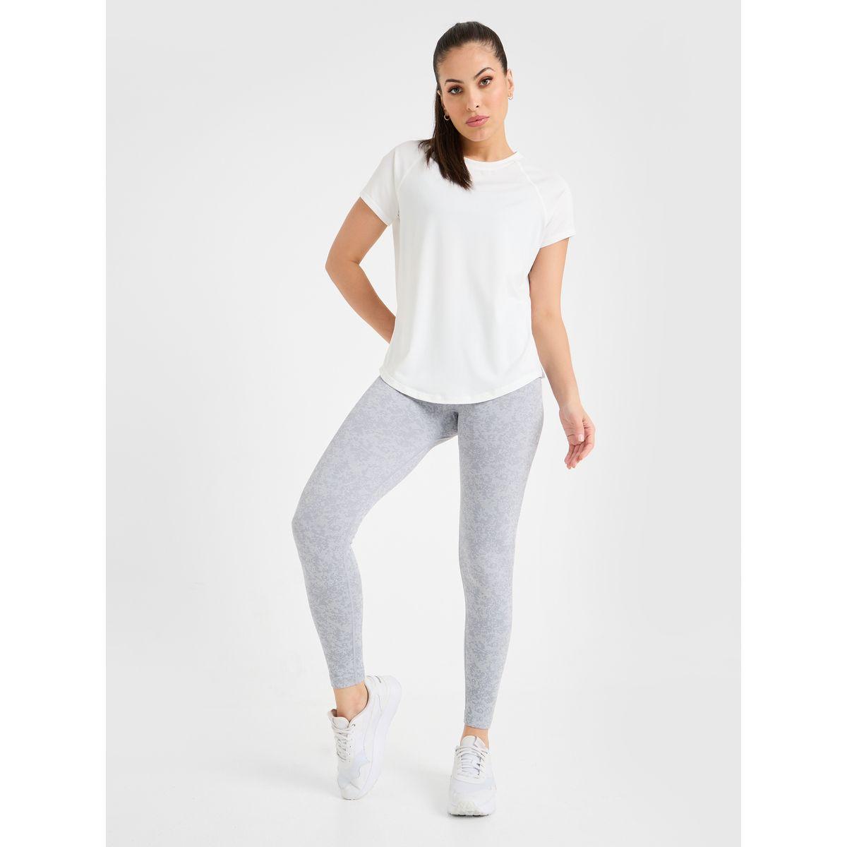 بلوزة رياضية بشق جانبي-women-clothing-sportswearandactivewear-tshirtsandvests-image-2