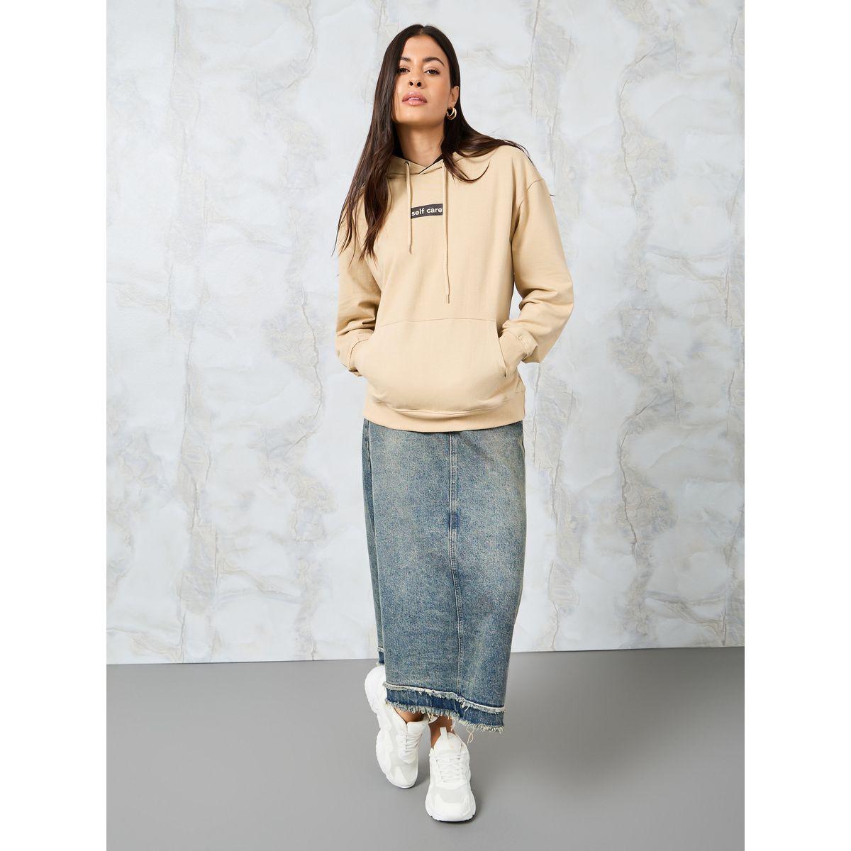 Styli Regular Fit Slogan Print Contrast Lining Hoodie-women-winterwear-hoodiesandsweatshirts-hoodies-image-2