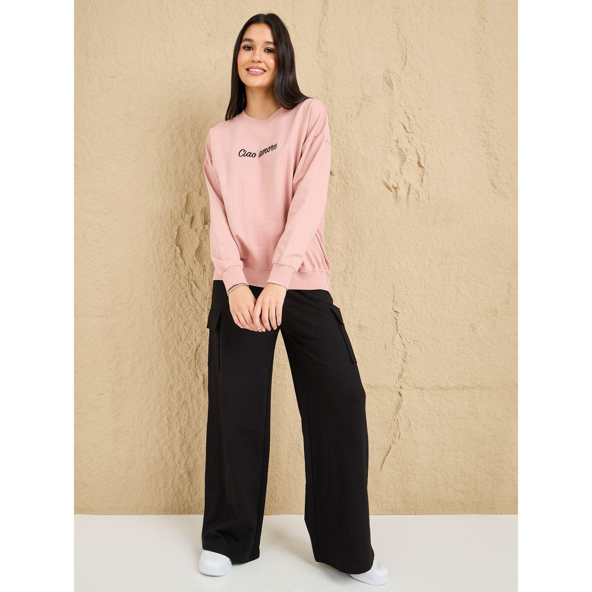 سويت شيرت واسع مطبع بكتابة-women-winterwear-hoodiesandsweatshirts-sweatshirts-image-2