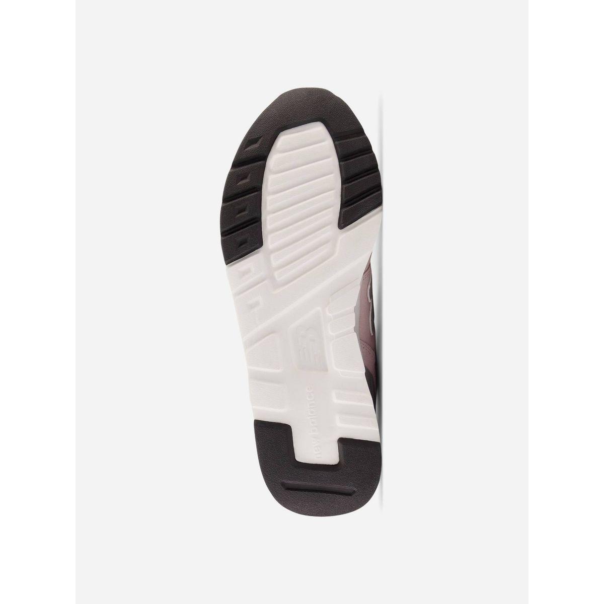 New Balance 373 Suede Upper Sneakers-women-shoes-sneakers-image-4