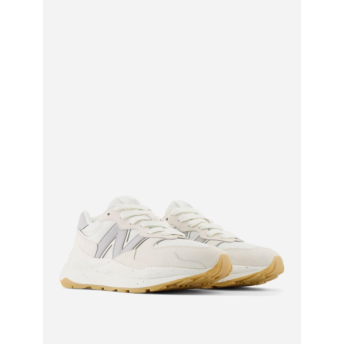 New Balance 5740 Suede Upper Sneakers-women-shoes-sneakers-image-3