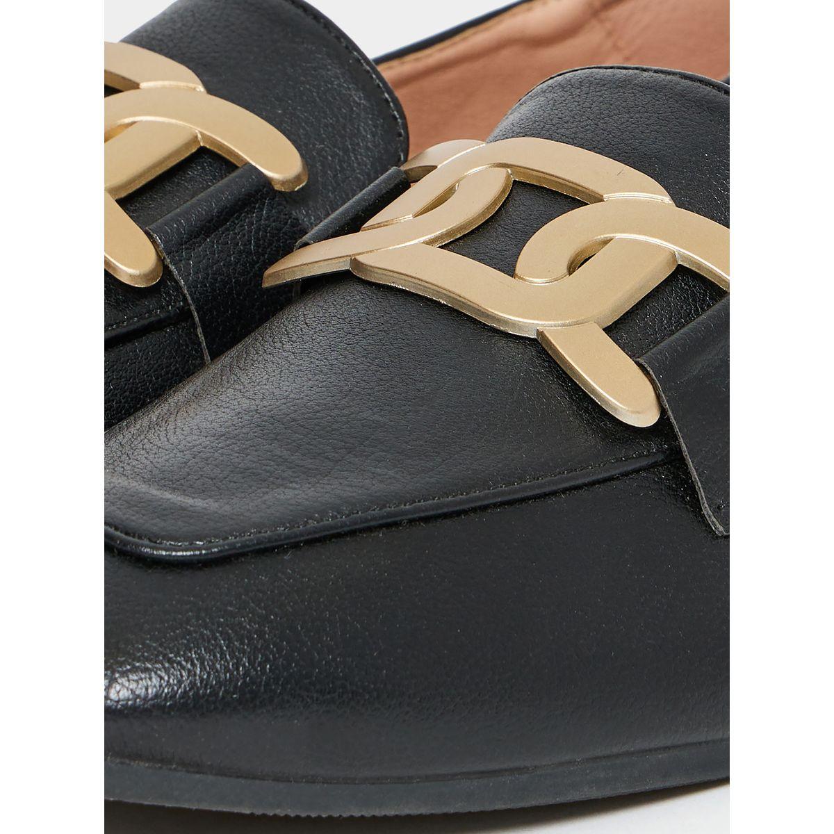 Styli Chain Accent Pointed Toe Loafers-women-shoes-loafersandmoccasins-image-6