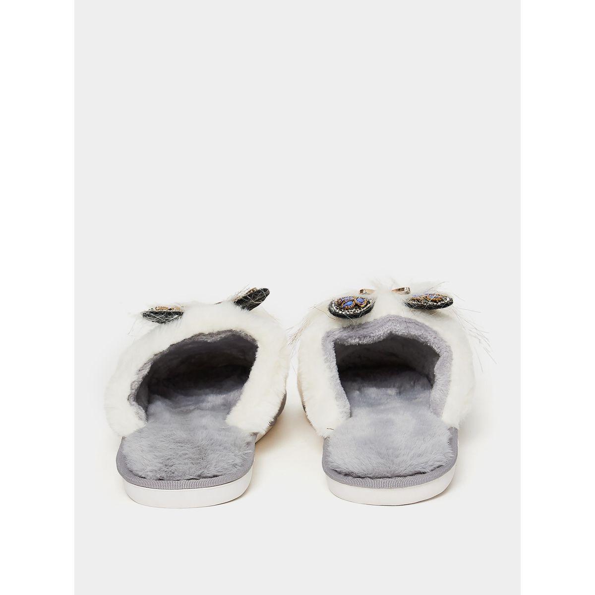 Styli Fox Design Applique Furry Bedroom Slipper-women-shoes-bedroomslippers-image-4