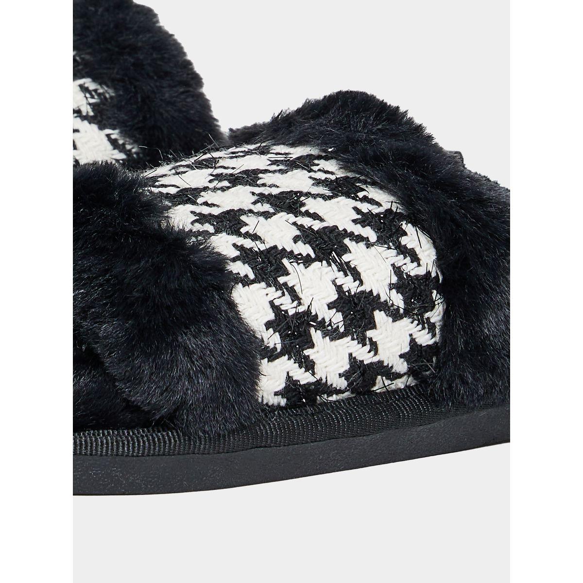 Styli Checkered Design Furry Bedroom Slipper-women-shoes-bedroomslippers-image-5