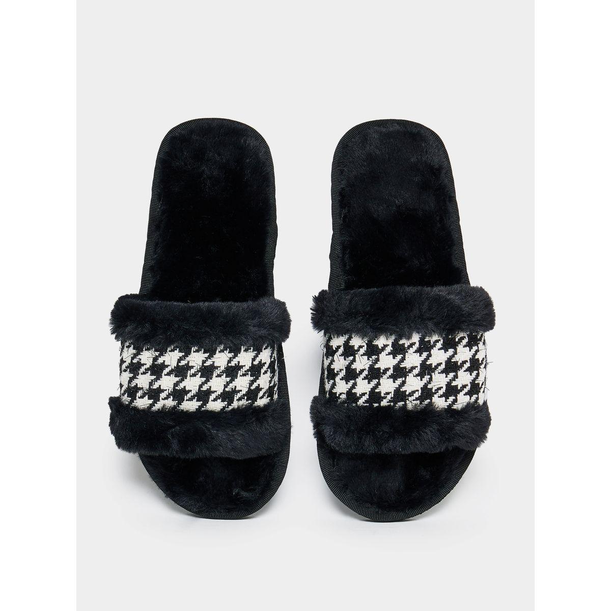 Styli Checkered Design Furry Bedroom Slipper-women-shoes-bedroomslippers-image-6