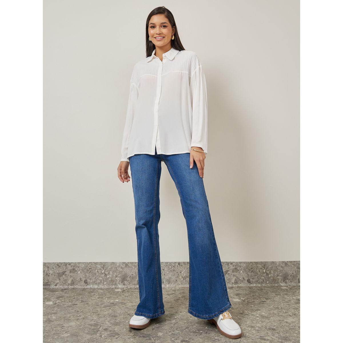 بلوزة بتفاصيل محزوزة وأزرار غلق-women-clothing-shirtsandblouses-shirts-image-1