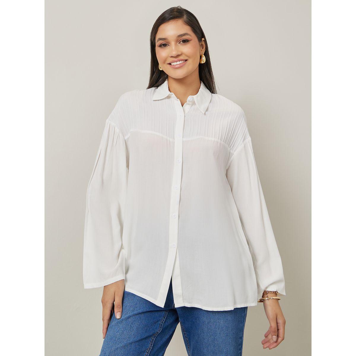 بلوزة بتفاصيل محزوزة وأزرار غلق-women-clothing-shirtsandblouses-shirts-image-2