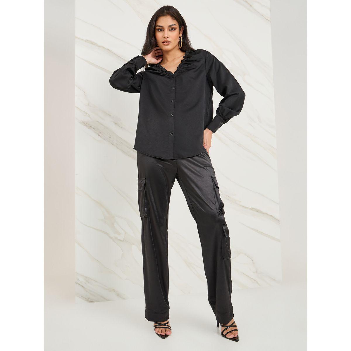 Styli Gathered V Neck Regular Fit Blouse-women-clothing-shirtsandblouses-blouses-image-2