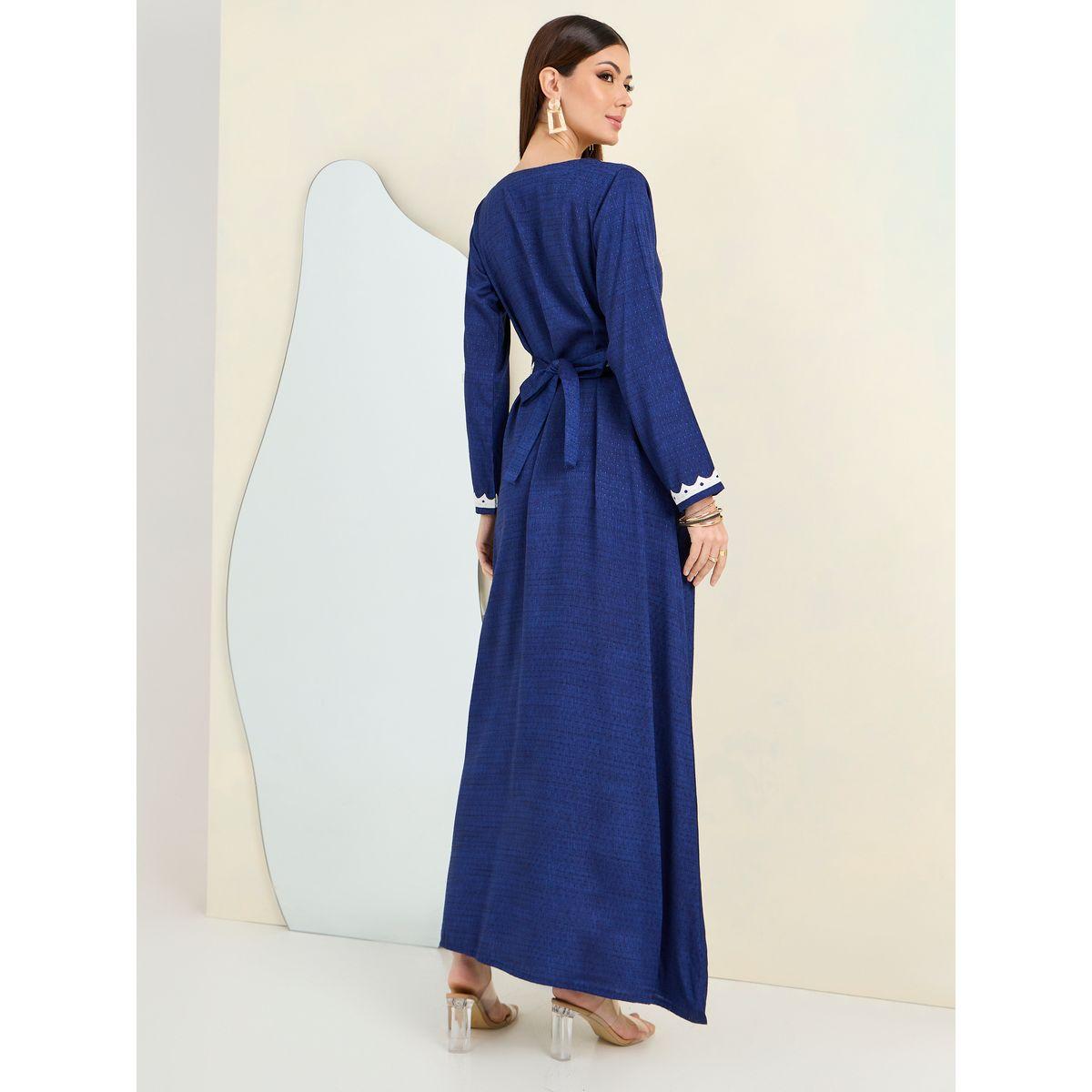جلابية بتداخلات مُطرّزة وحزام-women-arabicclothing-jalabiyas-image-5
