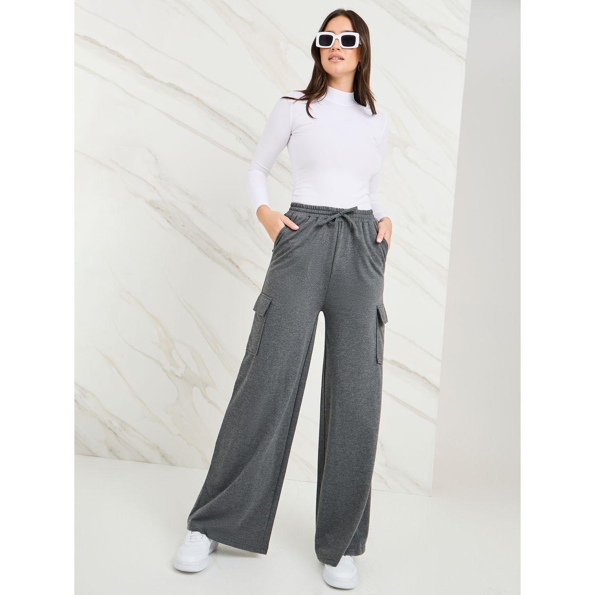 Styli Wide Leg Pants with Cargo Pockets-women-clothing-bottoms-trousers-image-1