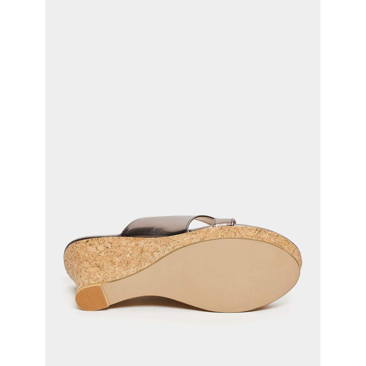 صندل بكعب ويدج وسيور كروس-women-shoes-heels-image-6