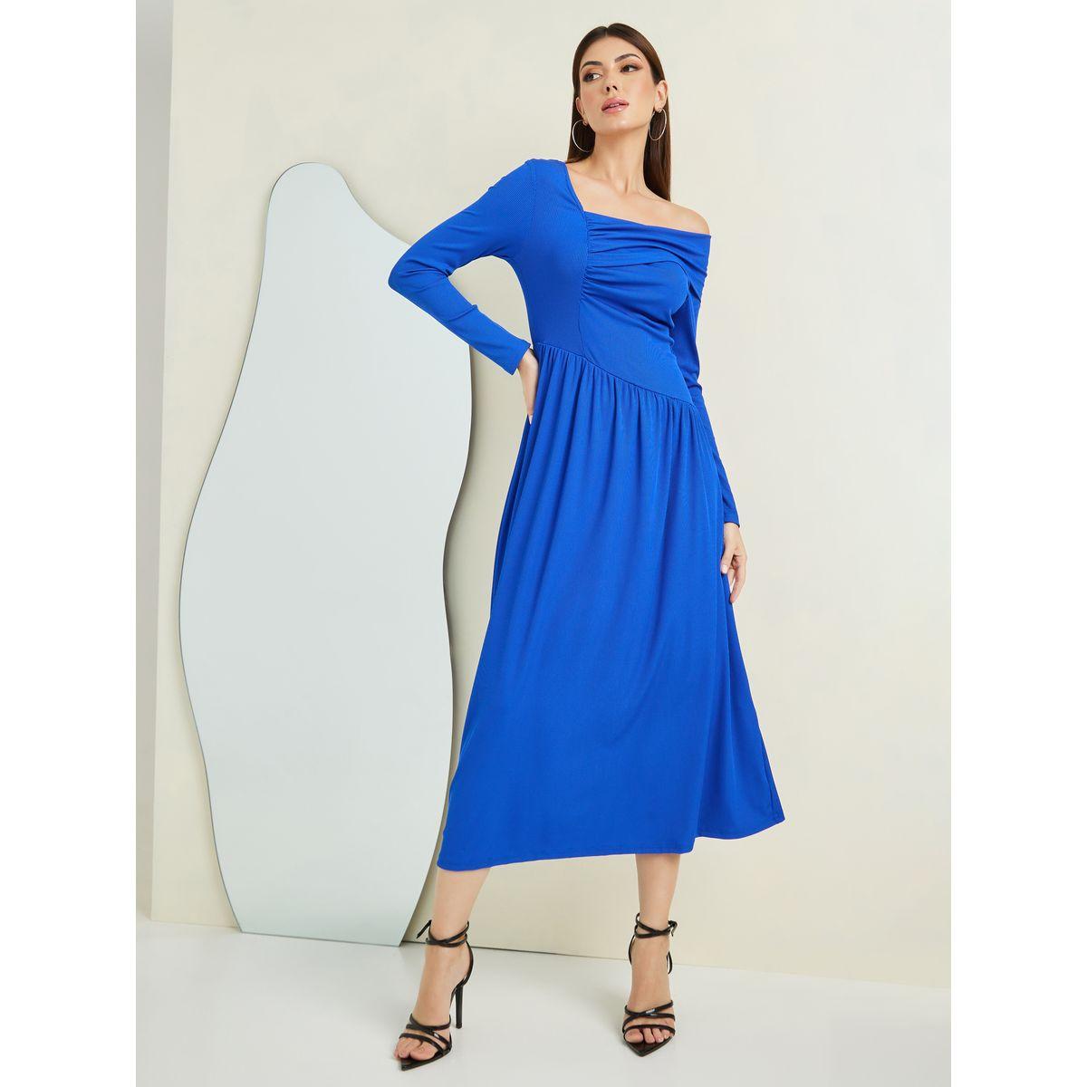 Styli Asymmetric Neck Gathered Midi Dress-women-clothing-dresses-image-2