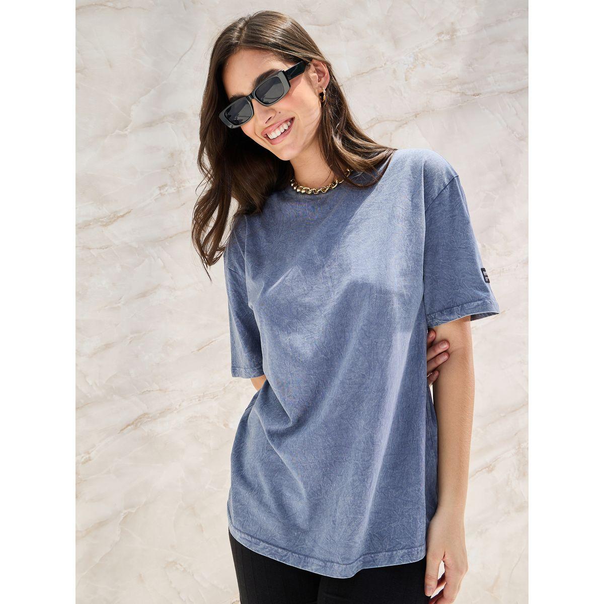 Styli Elevate Oversized Acid Wash T-Shirt With Badge Detail-women-clothing-tshirts-image-3