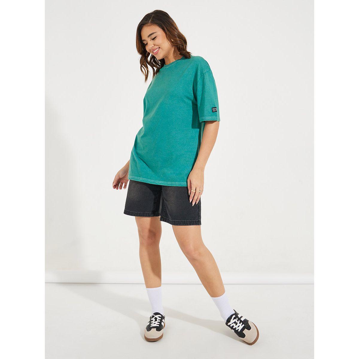 Styli Elevate Oversized Longline Acid Wash T-Shirt with Badge Detail-women-clothing-tshirts-image-2