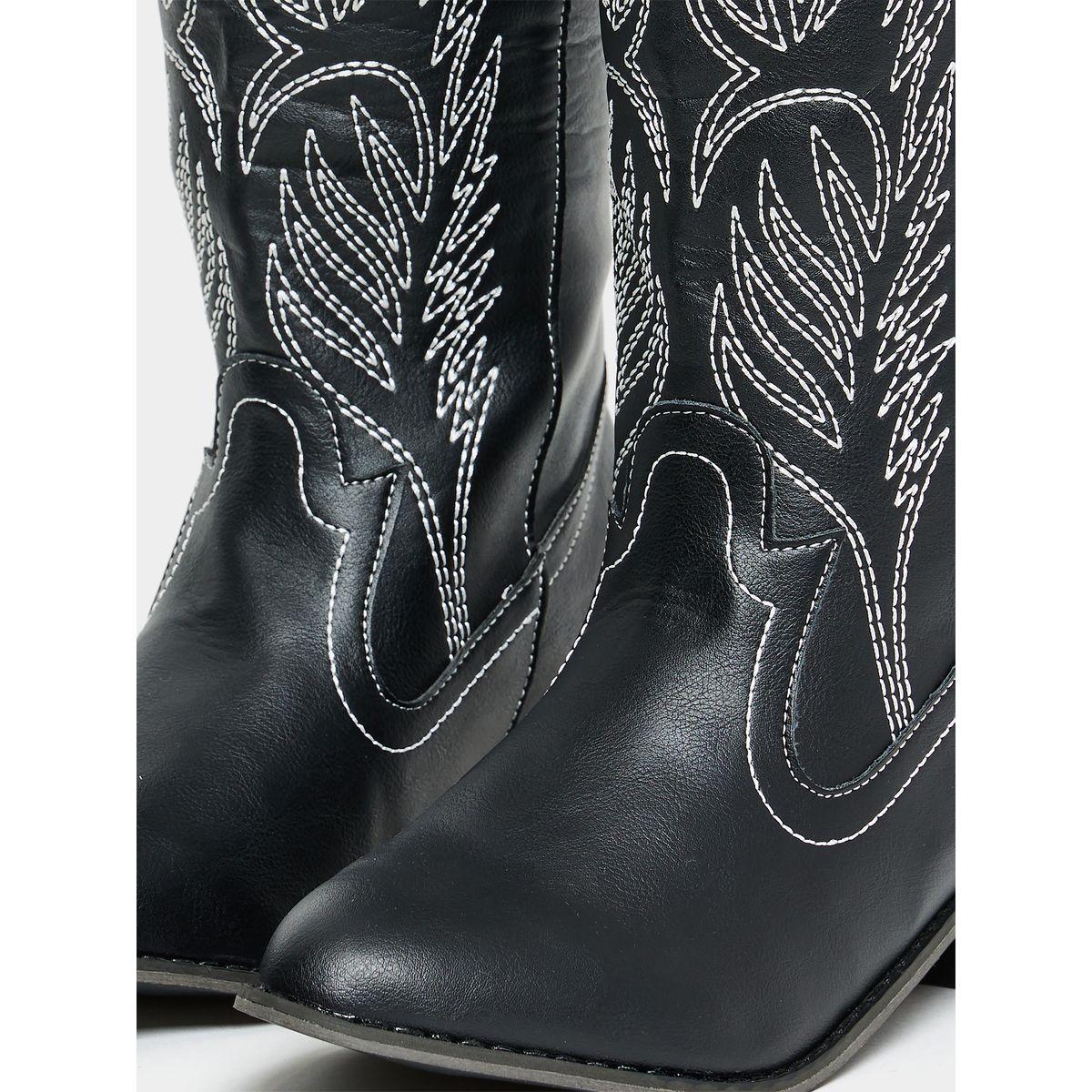بوت برقبة عالية وتفاصيل مدروزة-women-shoes-boots-image-6