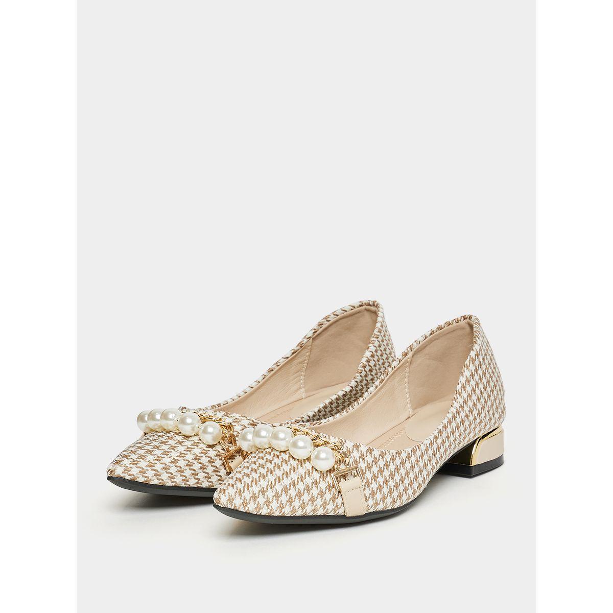 Styli Houndstooth Pattern Embellished Shoes-women-shoes-heels-image-2