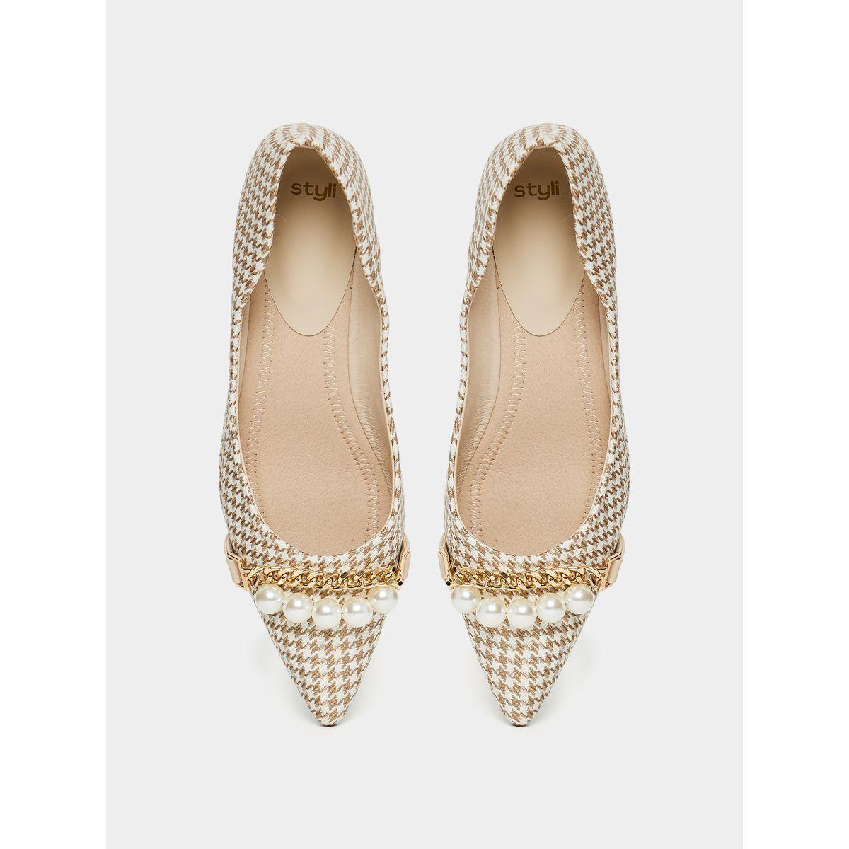 Styli Houndstooth Pattern Embellished Shoes-women-shoes-heels-image-4