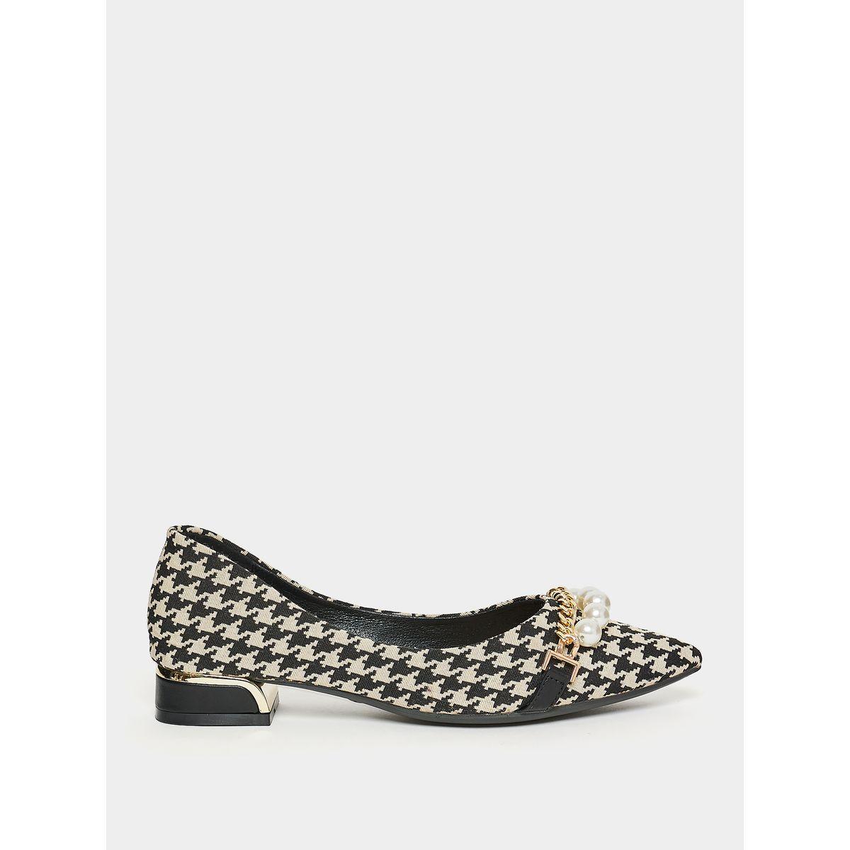 Styli Houndstooth Pattern Embellished Shoes-women-shoes-heels-image-1