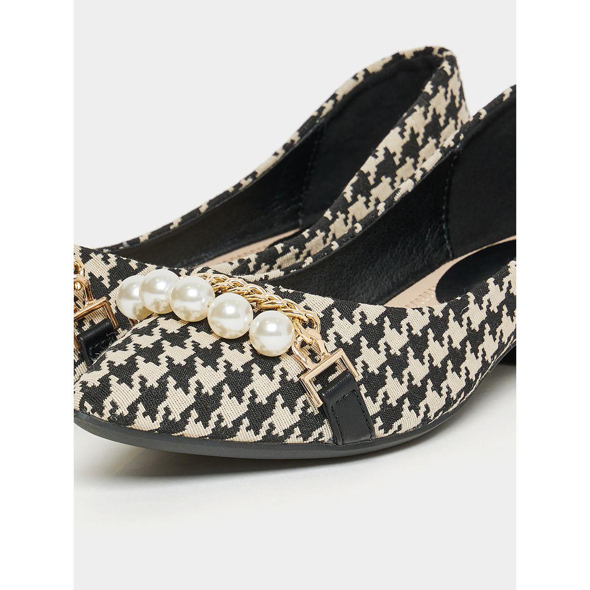 Styli Houndstooth Pattern Embellished Shoes-women-shoes-heels-image-5