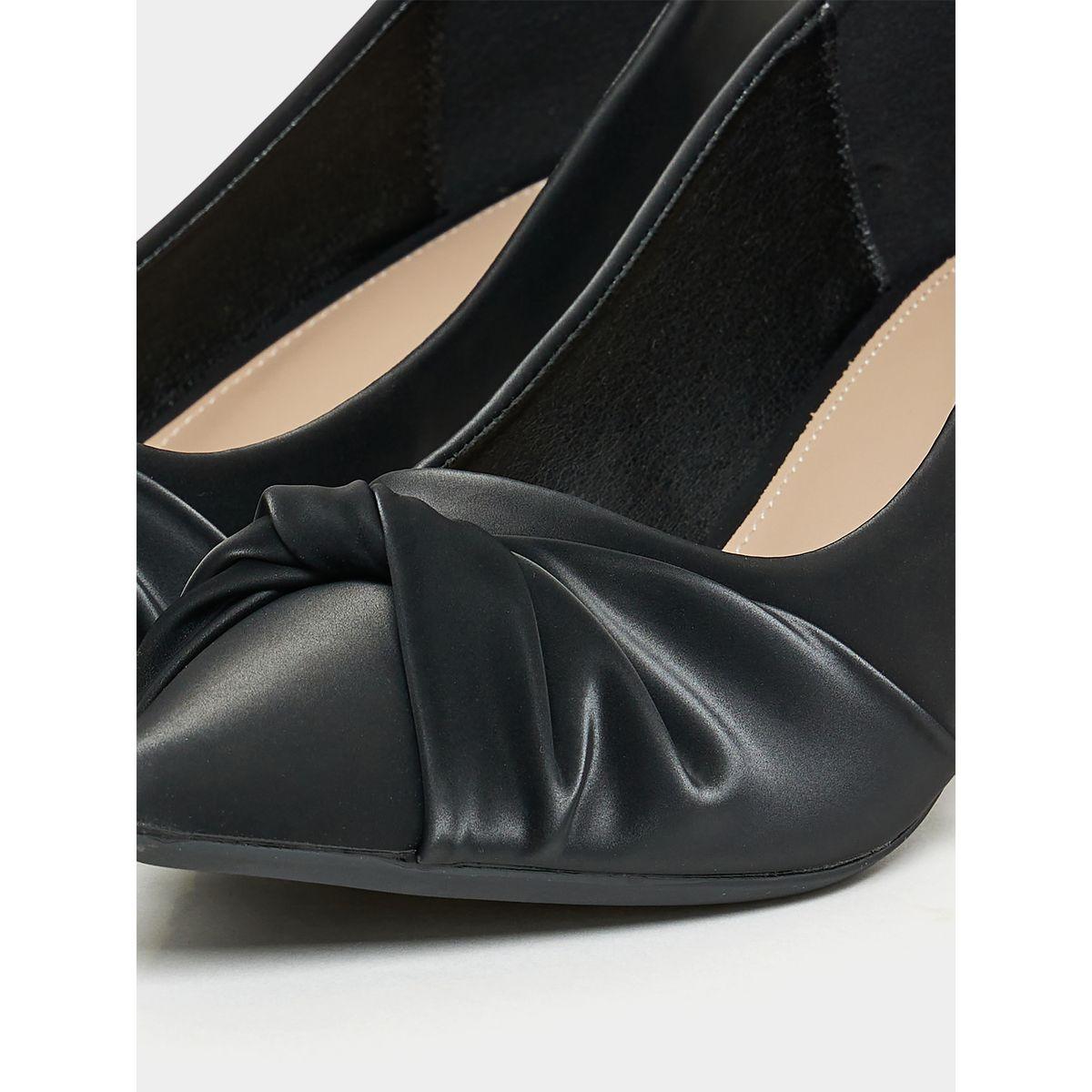 حذاء بمقدمة مدببة ومزين بعقدة-women-shoes-heels-image-5