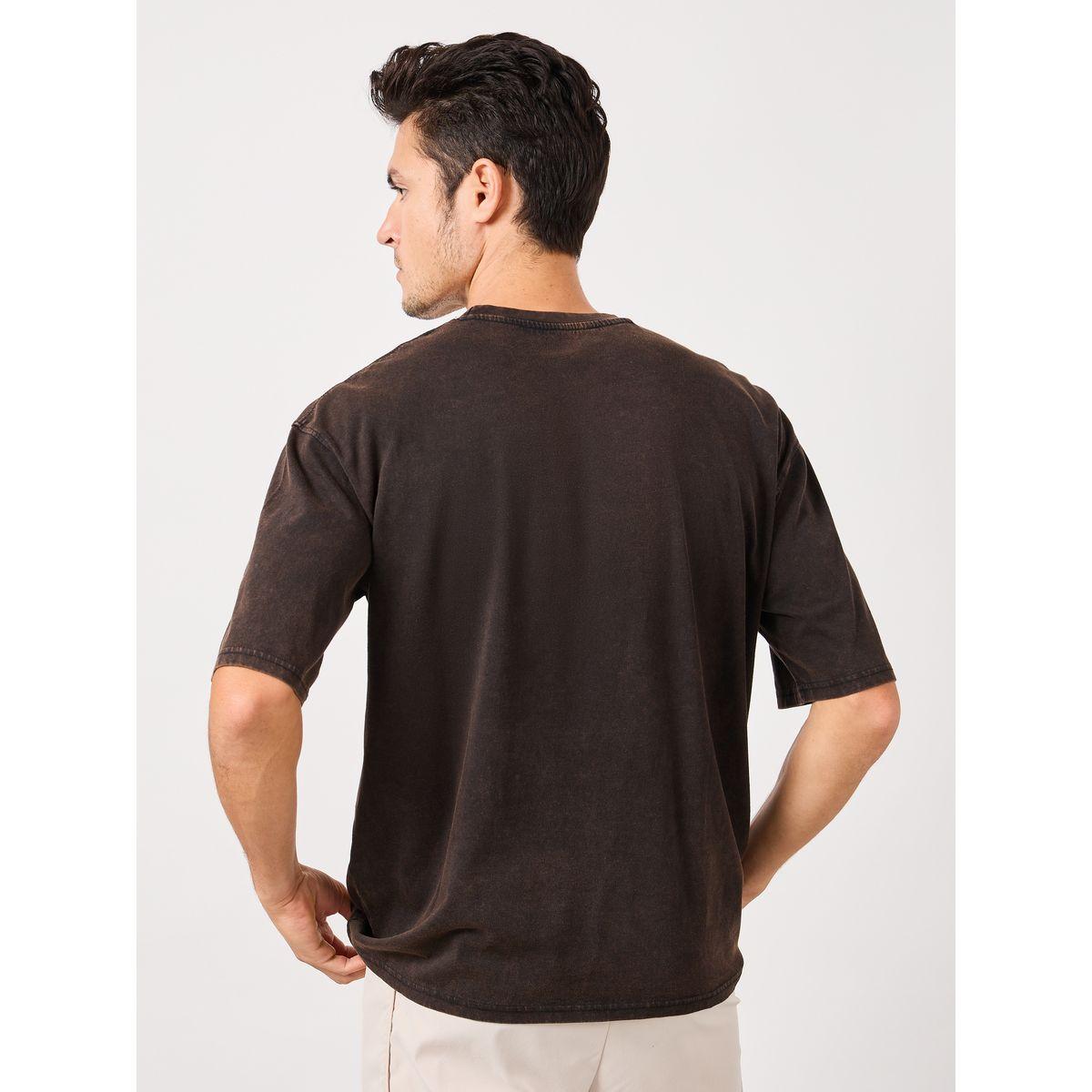 تيشيرت واسع بتفاصيل باهتة-men-clothing-tshirtsandpolos-tshirts-image-4