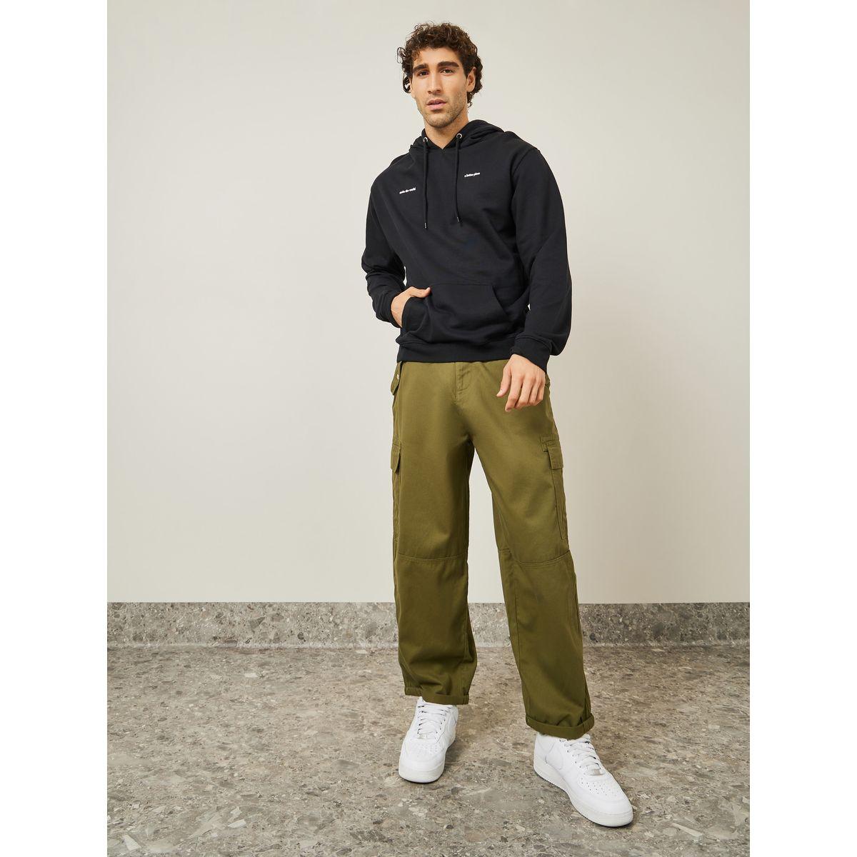 بنطال كارجو واسع الأرجل-men-clothing-bottoms-trousersandchinos-trousers-image-2