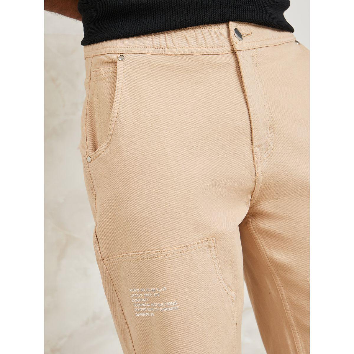 جينز قصير بقصة كاروت-men-clothing-bottoms-jeans-image-3