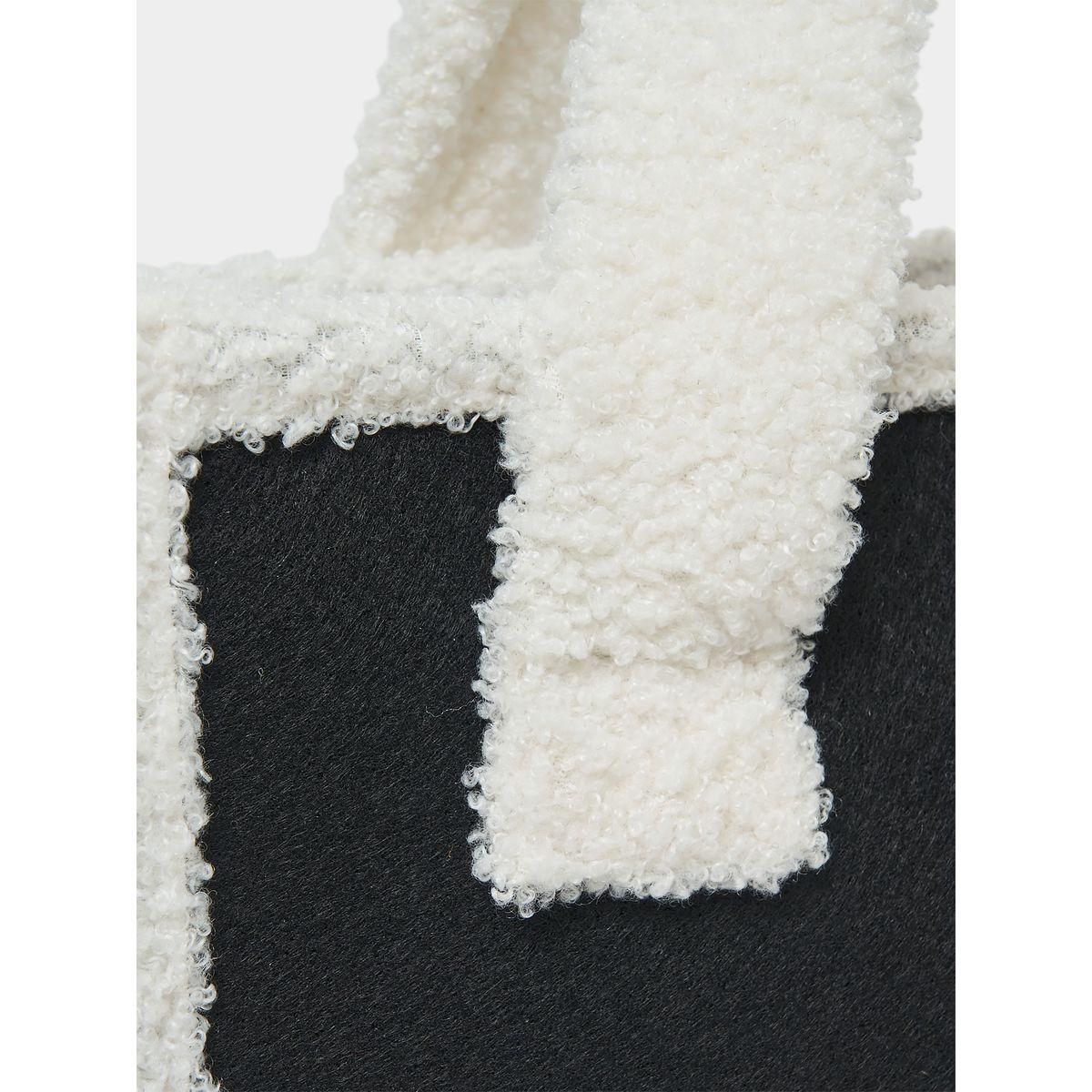 Styli Contrast Panel Teddy Tote Bag-women-bagsandwallets-handbags-image-4