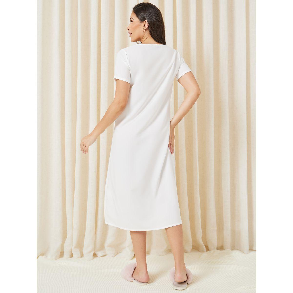 Styli Unwind Tie Up Tassel Detail Neck Paisley Print Nightdress-women-clothing-nightwear-nighties-image-4