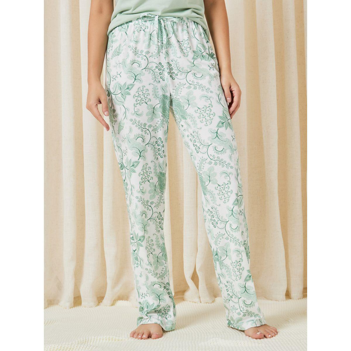Styli Unwind Embossed T-Shirt & Floral Print Pyjama Set-women-clothing-nightwear-pyjamas-longsets-image-4