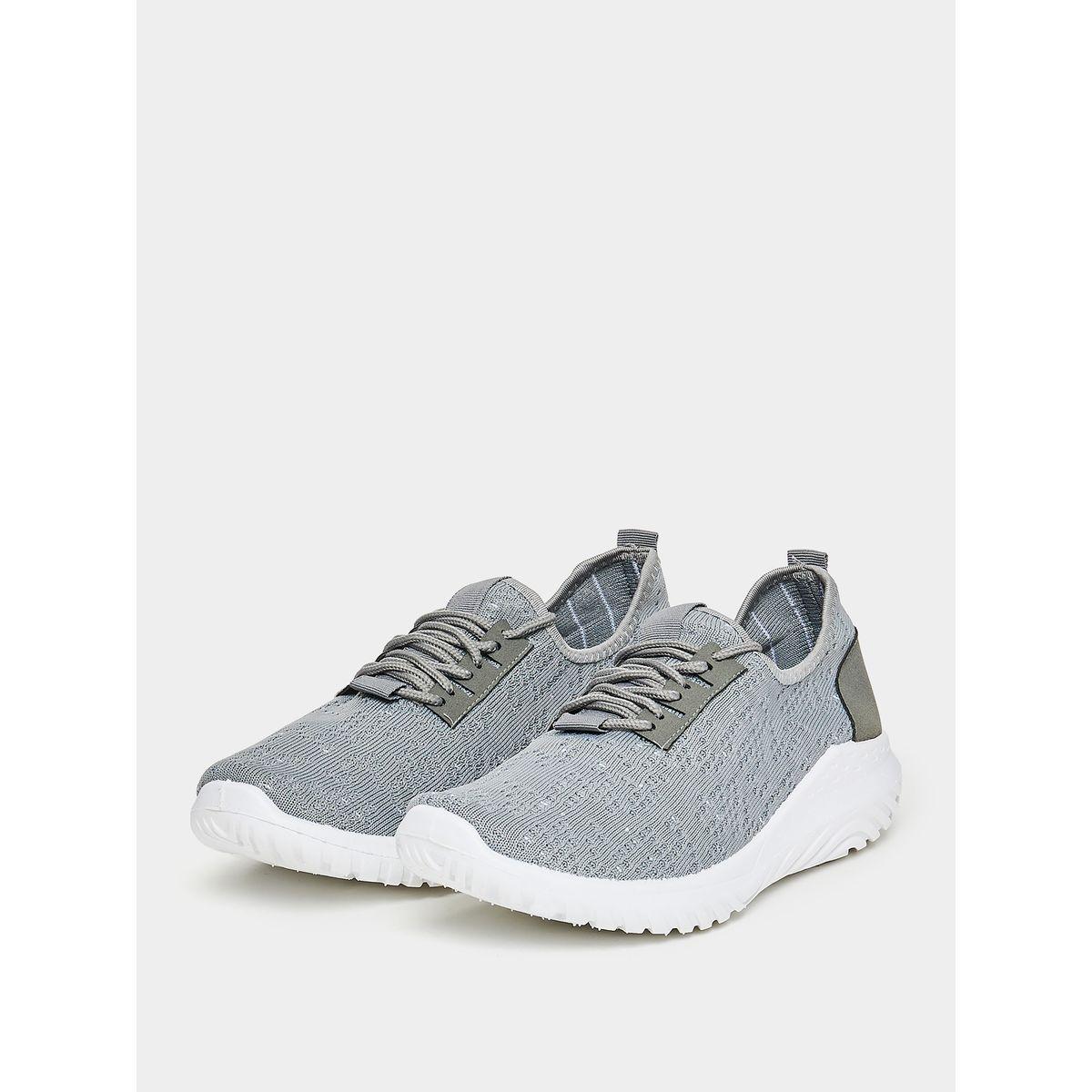 حذاء سنيكرز برباط غلق-men-shoes-sneakers-image-2