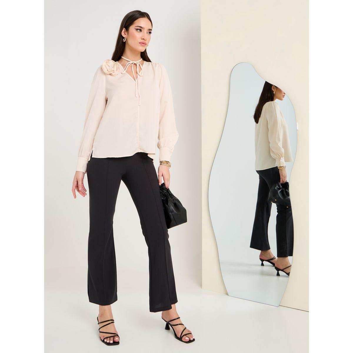 بلوزة كاجوال بياقة بأربطة-women-clothing-shirtsandblouses-blouses-image-1