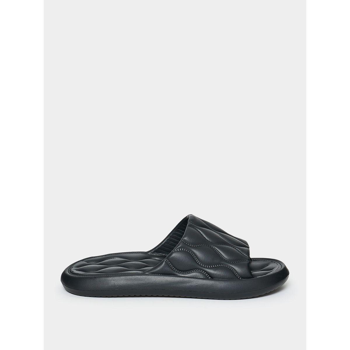 شبشب غرفة نوم-men-shoes-flipflopsandslides-image-1