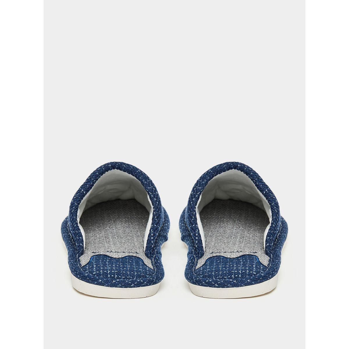 Styli Embroidery Detail Closed-Toe Bedroom Slippers-men-shoes-flipflopsandslides-image-3