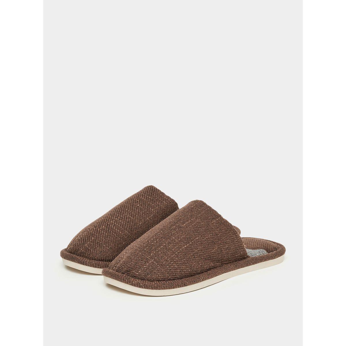 Styli Embroidery Detail Closed-Toe Bedroom Slippers-women-shoes-bedroomslippers-image-2