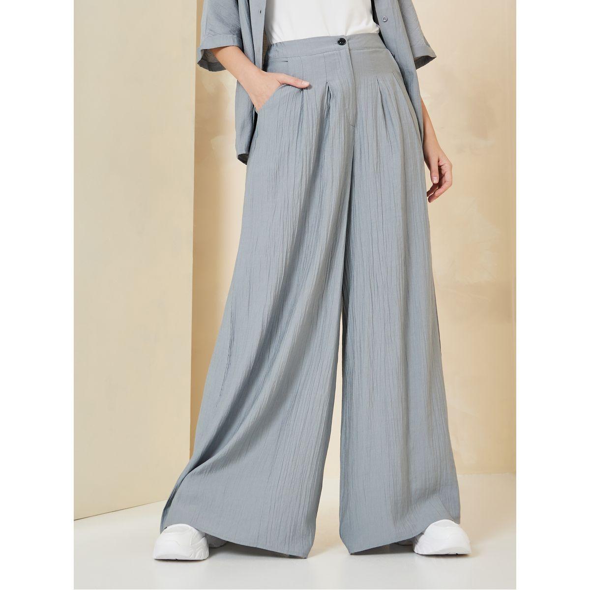 Styli Flowy Wide Leg Pants With Side Pockets-women-clothing-bottoms-trousers-image-2
