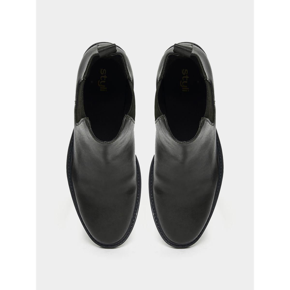 بوت تشيلسي بتفاصيل مطّاطيّة-women-shoes-boots-image-5