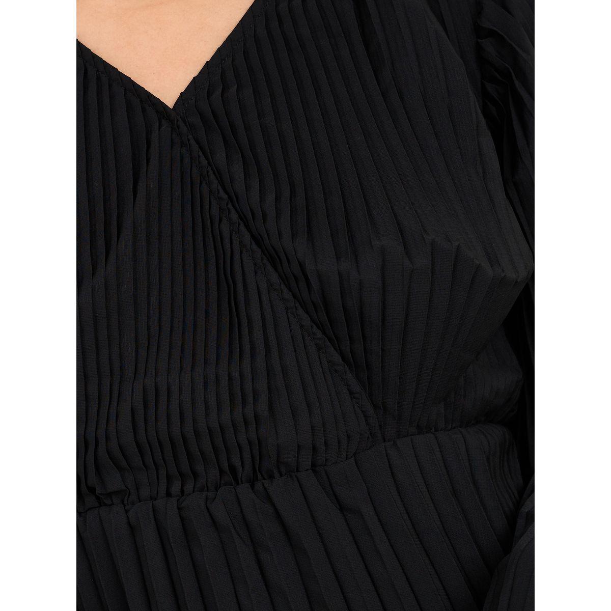 بلوزة بنمط لف وكسرات-women-clothing-shirtsandblouses-blouses-image-3