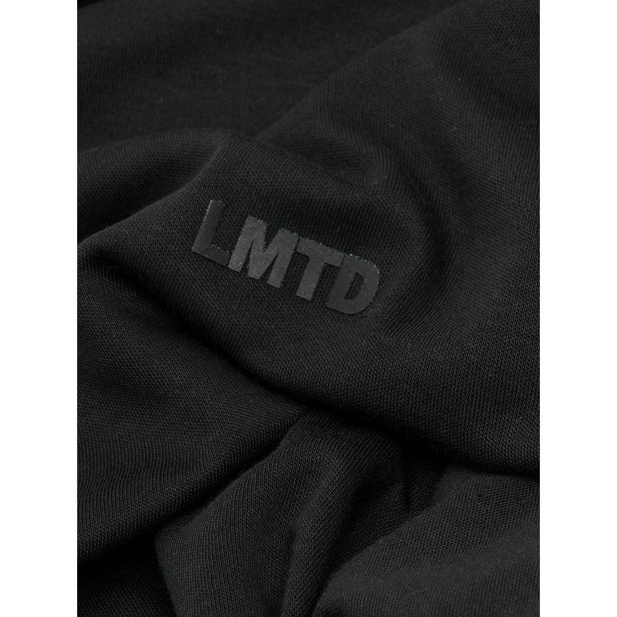 تيشيرت بياقة دائرية وقصة عادية-men-clothing-tshirtsandpolos-tshirts-image-7