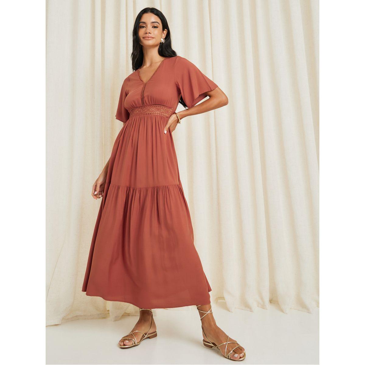 فستان طويل بكسرات ودانتيل-women-clothing-dresses-image-1