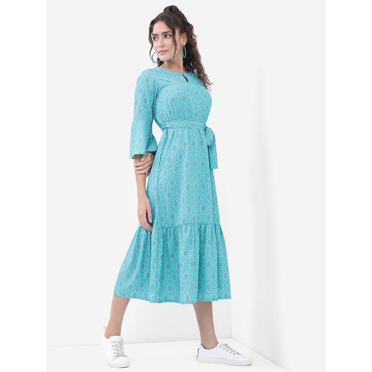 Vishudh X Styli Ditsy Print A-Line Midi Dress with Tie Belt-women-clothing-dresses-image-4