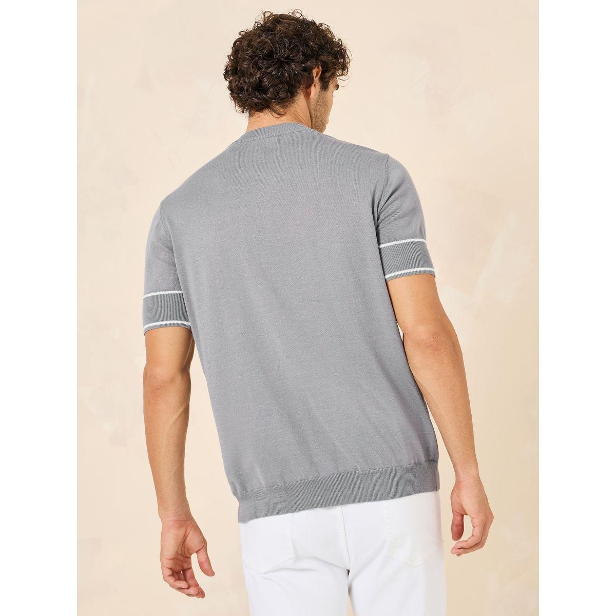 Styli Lightweight Knit Embroidery Text Regular Fit T-Shirt-men-clothing-tshirtsandpolos-tshirts-image-4